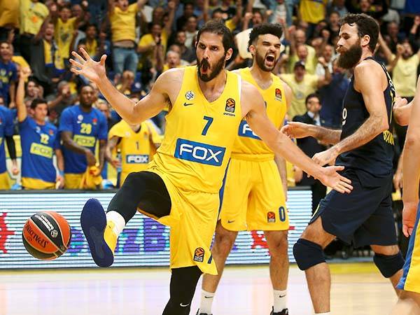 פרץ דרך וחזר לקבוצה בה עשה את שמו (אלן שיבר)