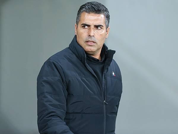 מעמדו של סילבס יציב (מאור אקלסלסי)