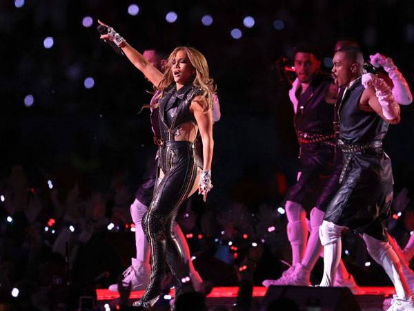 ג'ניפר לופז, גם היא הלהיבה את הקהל במיאמי (GETTYIMAGES)