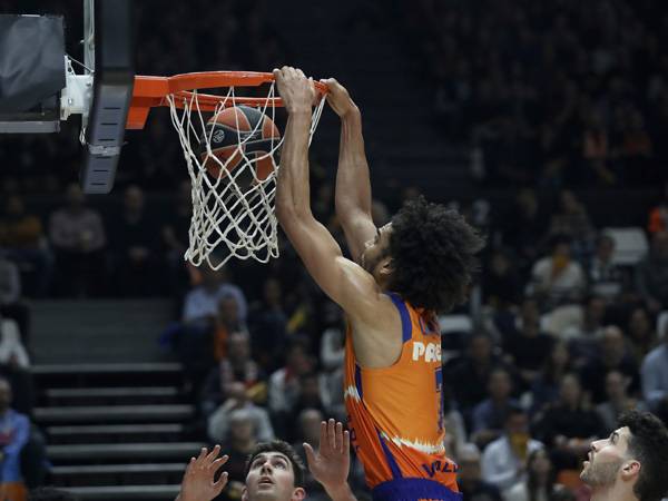 ולנסיה ולאביירי עצרו פתיחה טובה של הצהובים (Euroleague)