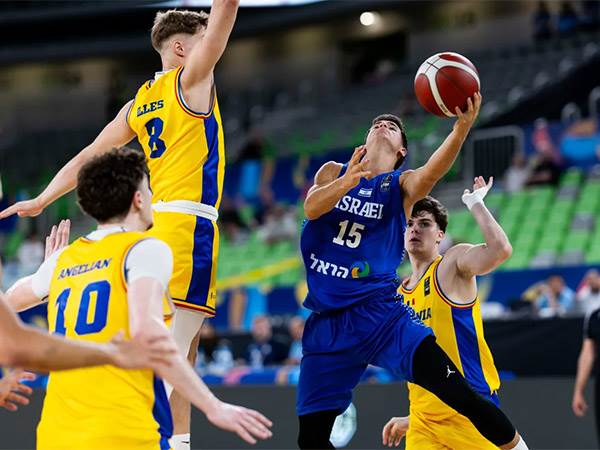 (FIBA)