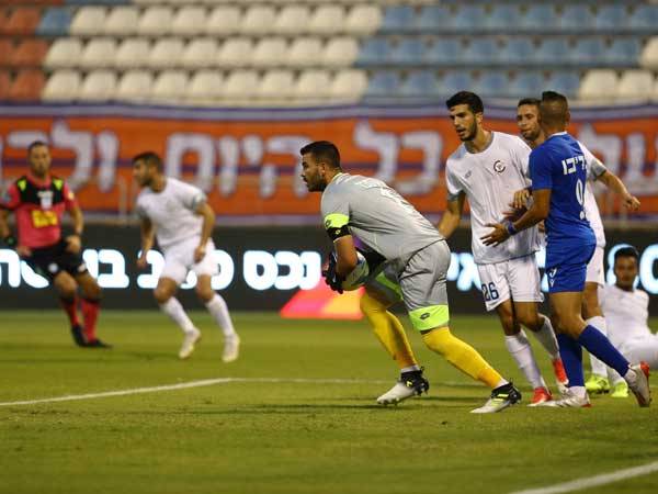 (לירון מולדובן)