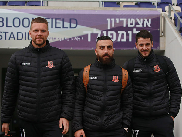 אלו. בקרוב בק"ש? (אלן שיבר)