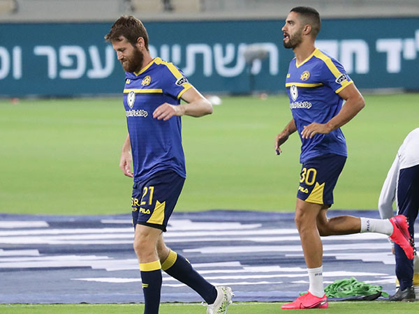 קפטן מכבי ת"א מתכונן לדרבי (צילום: דני מרון)