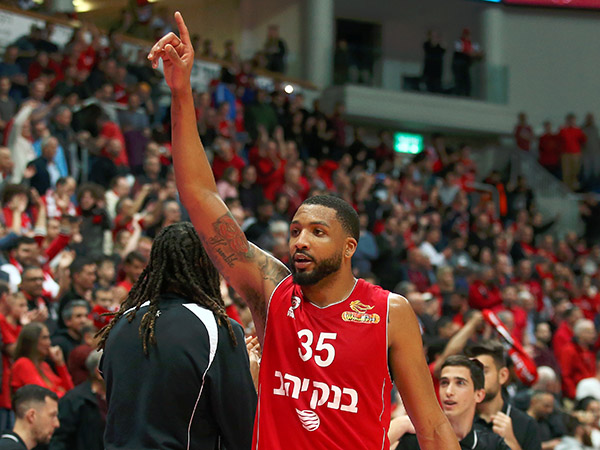 בדרך לעונה שלישית במועדון. תומאס (צילום: אלן שיבר)