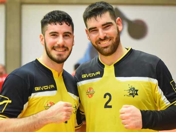 מימין: נציה ובודנהיימר, שני שחקני מכבי ראשל"צ שיצאו לגרמניה (צילום: חן קלדרון)