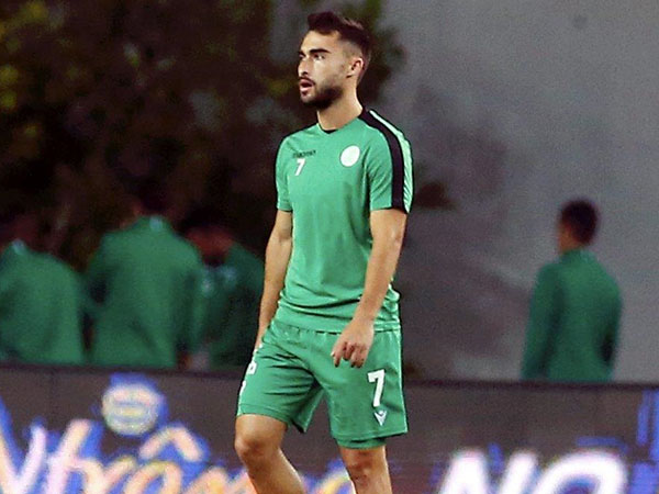 טום שלח. נכנס למוקד ויכוח סוער (אלן שיבר)