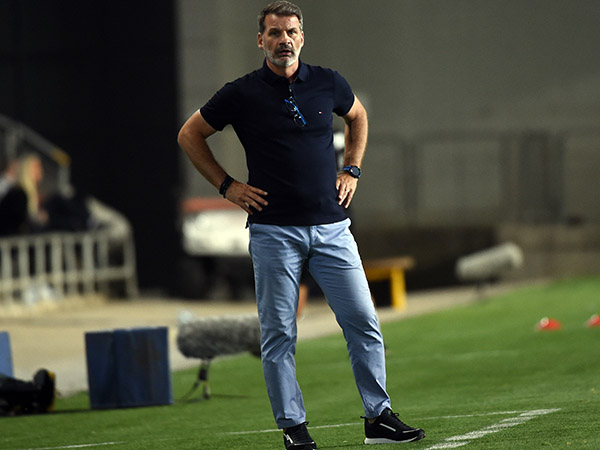אטפלד רתח: "חוסר מקצוענות" (ברני ארדוב)