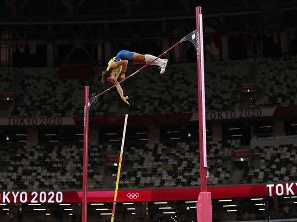 דופלנטיס. "עף מעל התחרות" (GETTY)