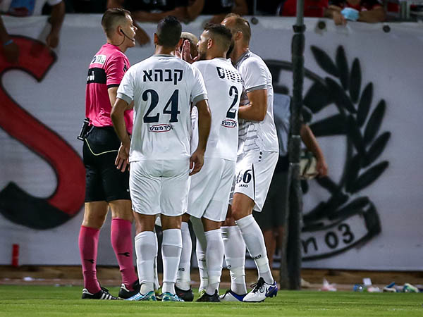 תמשיך לחכות לווארן (מאור אלקסלסי)