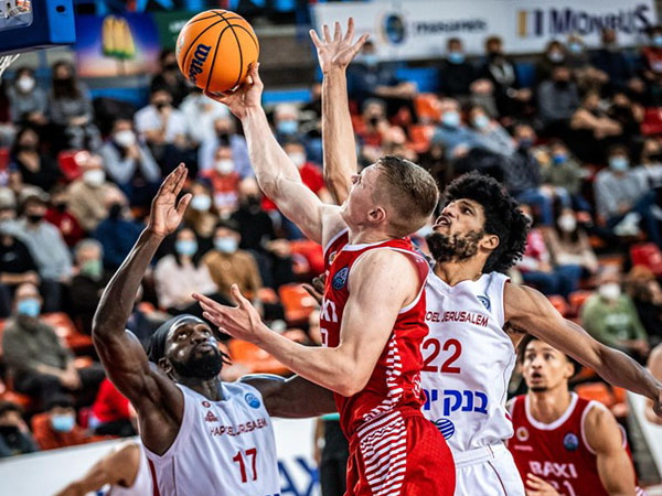 (FIBA)