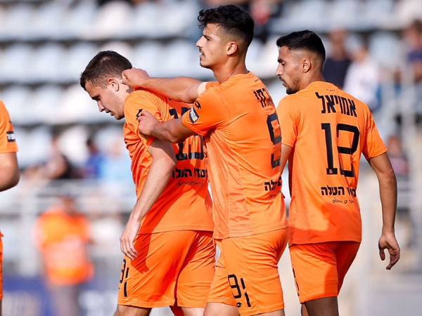 "יש המון מקומות מעניינים לבקר בהם בישראל" (מאור אלקסלסי)