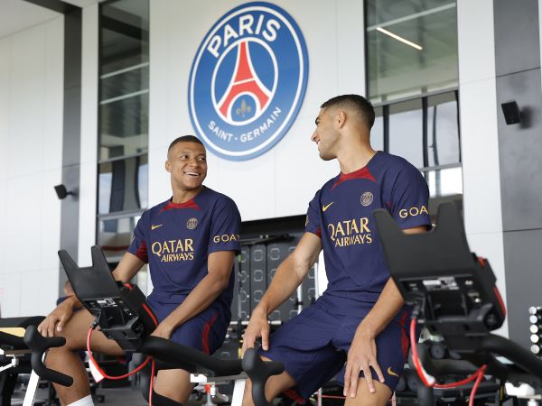 עדיין מחייכים? ( Paris Saint-Germain Football/PSG via Getty Images)