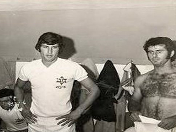 חזר הביתה בשלום. שווגר (באדיבות האתר של מכבי חיפה)