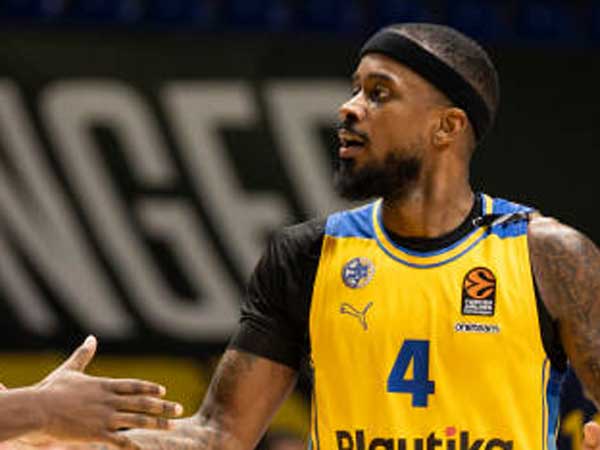 היה צריך לשחק אתמול כל כך הרבה? לורנזו (GETTY)