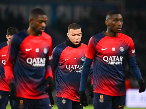 אמבפה, קולו מואני ודמבלה. הם ישאירו את הכוכב? (GETTY)