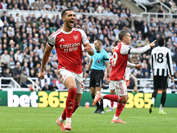 אבל מרינו השווה (Photo by Stuart MacFarlane/Arsenal FC via Getty Images)