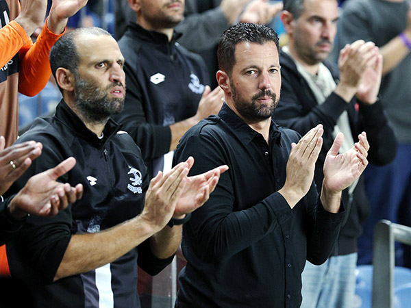 ועומר פרץ רחוק רק חמש נקודות מהקו האדום (צילום: אלן שיבר)