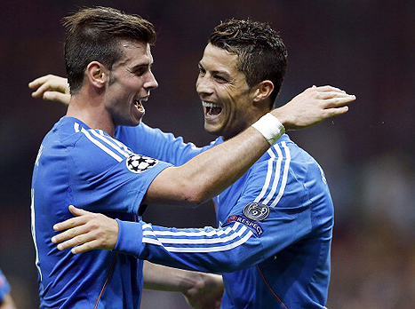 ככה פותחים את הצ'מפיונס (gettyimages). צפו בתקציר