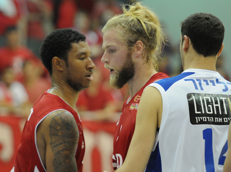 סידר ניצחון עם הבאזר. שולדברנד (נטליה נונייז). צפו בדרמה הגדולה