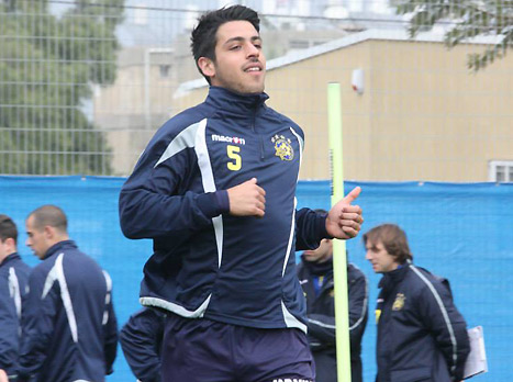 לשאבו יש שחקן חדש. ריף פרץ