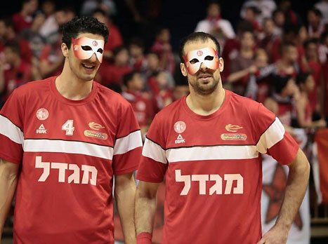 אליהו והלפרין, לא דומים לשבוע שעבר (אתר המנהלת)