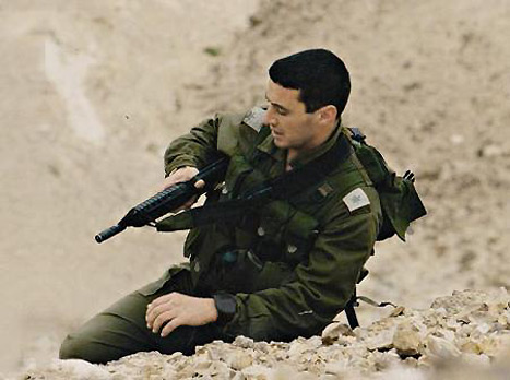 רס"ן איתן בלחסן ז"ל. אפשר ללמוד ממנו