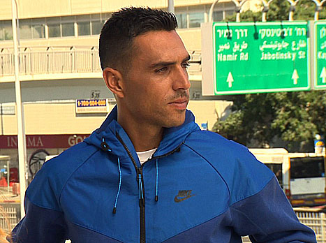 "לא היה לנו נעים לדבר איתו על זה". זהבי (מתוך הקמפיין של נייקי)