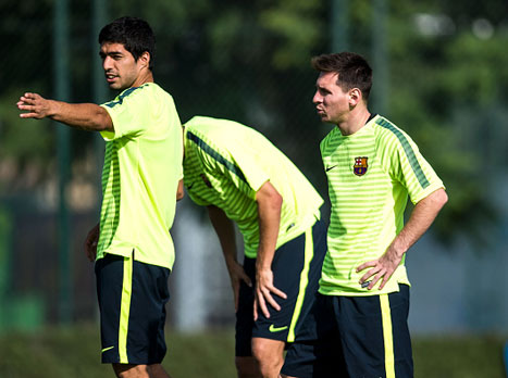 גם מסי כבר מתרגל לסוארס (gettyimages)