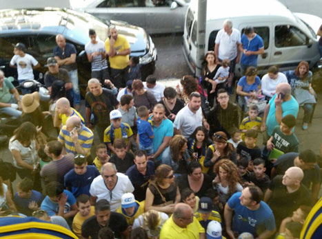 אחרי בלומפילד, האוהדים  הגיעו גם לחנות