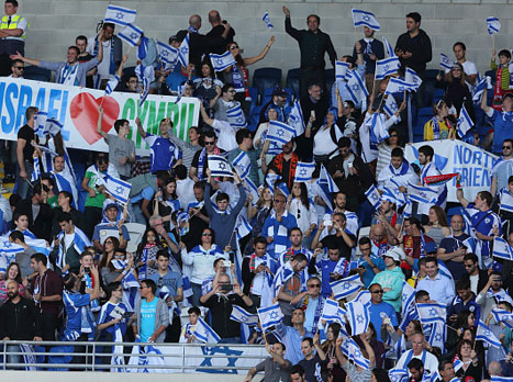 החלום הכחול-לבן בחיים (getty)