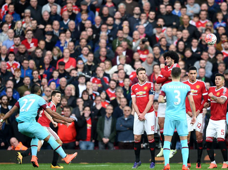 בעיטה חופשית מדהימה. פאייט (gettyimages)