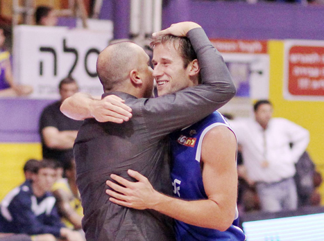 הגארד יגיע כתחליף לניב ברקוביץ' הפצוע