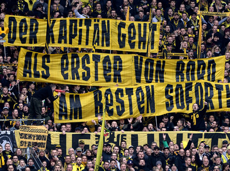 הקהל אמר את דברו נגד הומלס (getty)