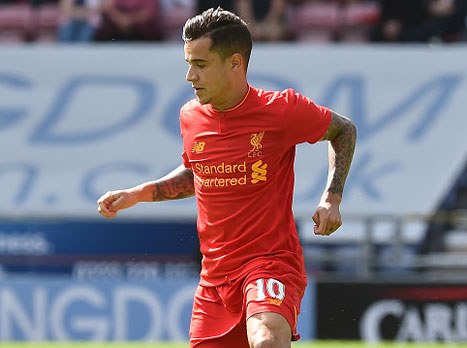 קוטיניו הצטרף לחבריו בליברפול (GETTYIMAGES)