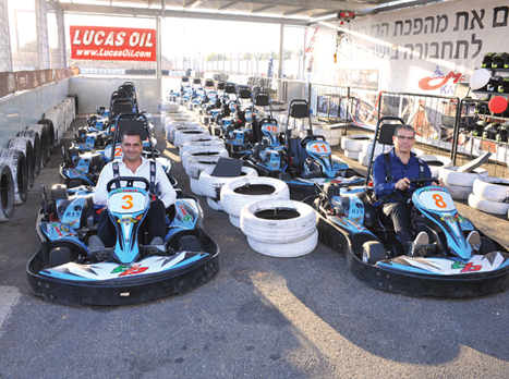 רפאל בן שטרית ורני צים במסלול בבית שאן