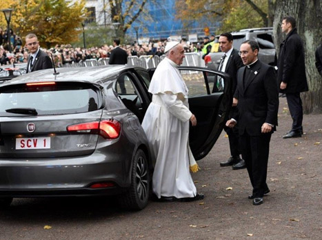 האפיפיור בשבדיה (צילום: יח"צ)