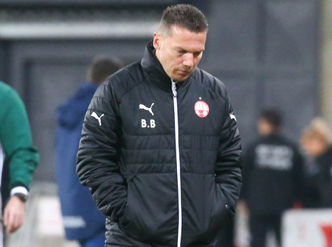 "רוצים להיות חתומים על אחת הסנסציות הכי גדולות שהיו בכדורגל הישראלי?" נאום התוכחה של בכר (דני מרון)