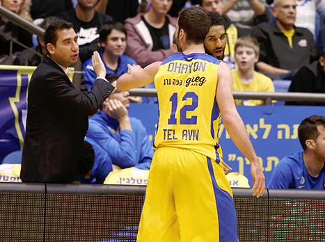 "מתנצל אם זה נראה פחות יפה לעין". אוחיון (אלן שיבר)