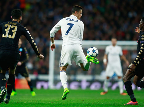 רונאלדו מלהטט. משחק ענק לכוכב הפורטוגלי, גם בלי לכבוש (Getty)