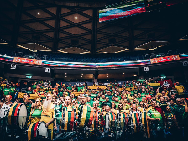 אוהדי ליטא בטירוף, לא הספיק לניצחון (FIBA)