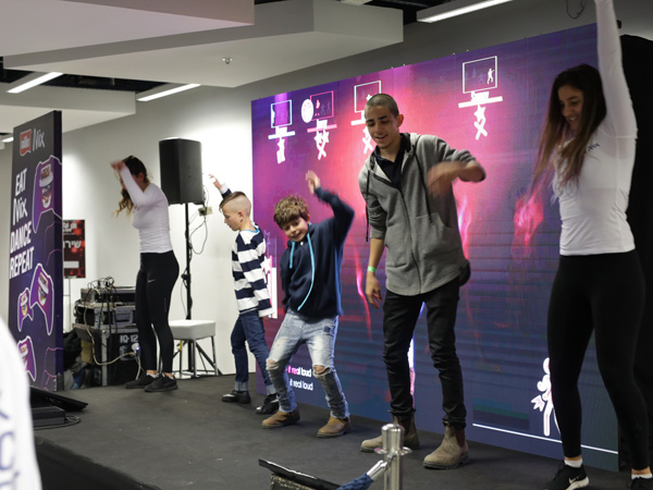 מתחם Just Dance. צילום: ארז עמיר.