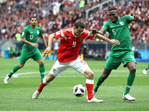 דזגוייב בפעולה לפני הפציעה (getty)