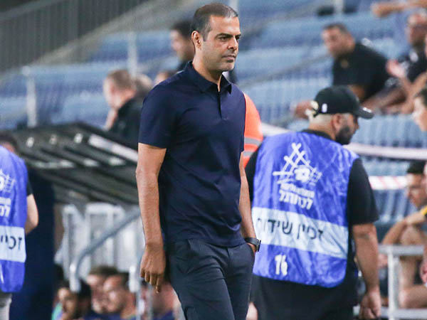 אין לו סיכוי. לוזון (דני מרון)