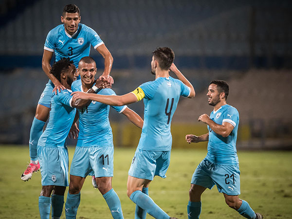 גאנם חוגג. נראה מבטיח (עודד קרני)