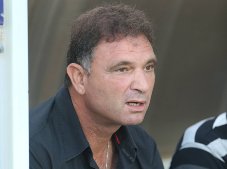 רפי כהן שילם את המחיר אחרי שלושה מחזורים. זה לא עזר לרמת השרון להישאר בליגה