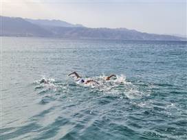 (באדיבות איגוד השחייה)