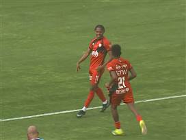 רק נקודה מעלייה: ר"ג גברה על חדרה