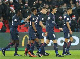 שער ענק למונייה בחגיגה של פ.ס.ז'