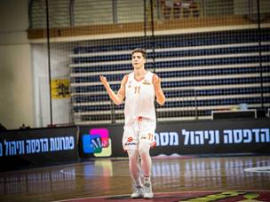 באמצע הרבע השני אדם אריאל נכנס ל'זון' והסיפור נגמר (עודד קרני)